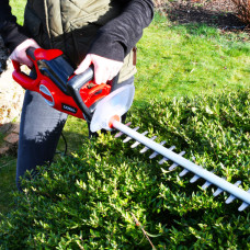 Cobra 55cm / 22” Electric Hedgetrimmer